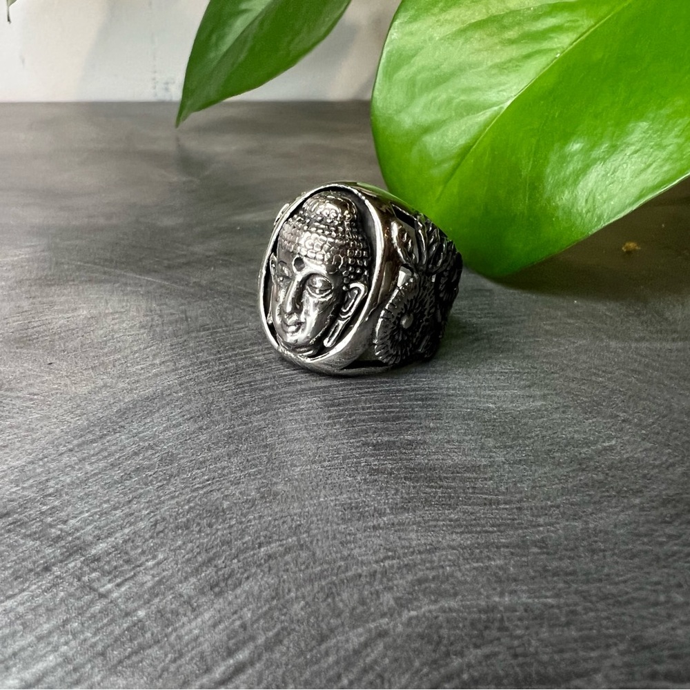 Buddha Ring Size 8